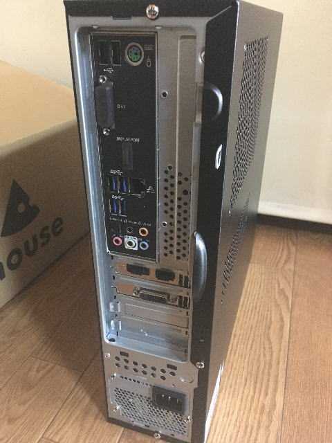 iGS340SD-SH2-KKの背面