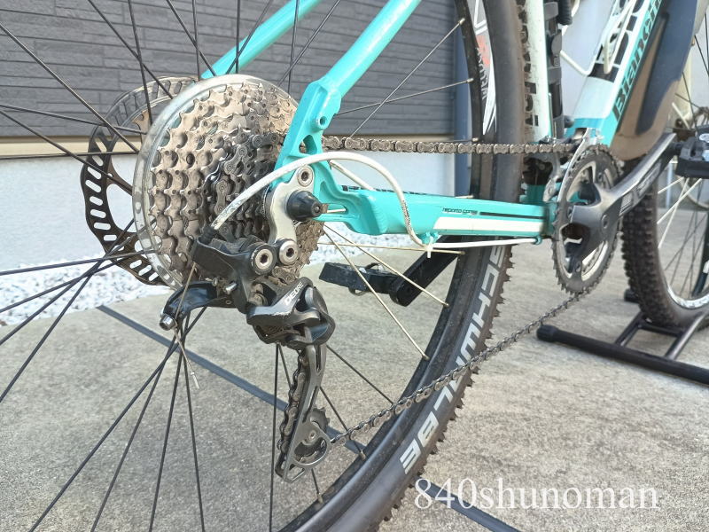 ケーブルライナーを使って自力でフレーム内蔵のシフトケーブルが交換できました